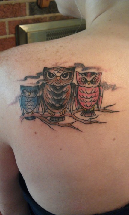 Attractive Owl Family Tattoo On Girl Left Back Shoulder