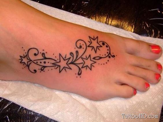 Awesome Outline Cute Star Foot Tattoos