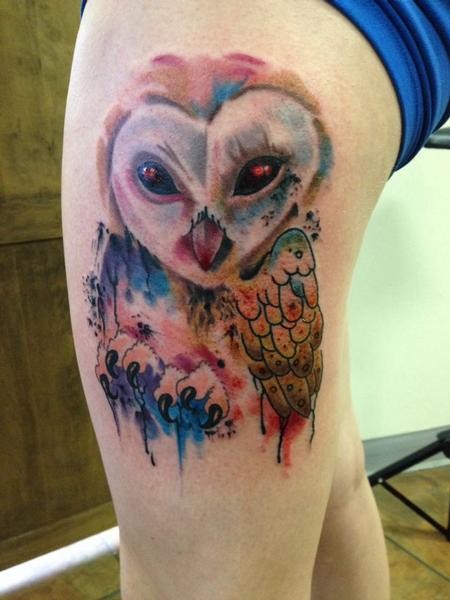 Black In Watercolor Owl Tattoo On Left Thigh