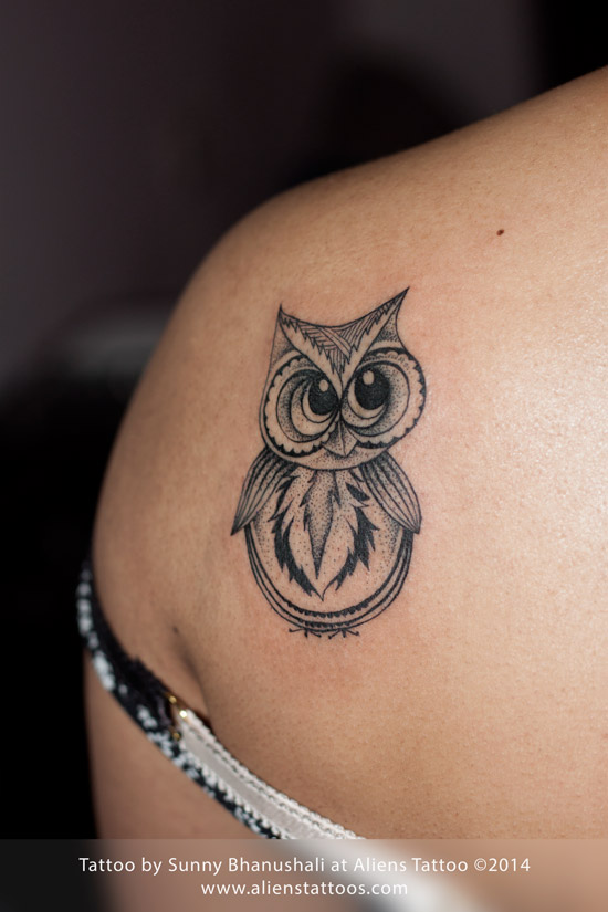 Black Ink Dotwork Baby Owl Tattoo On Girl Left Back Shoulder