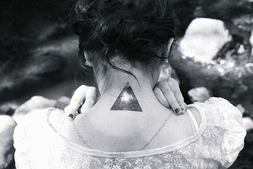 Black Ink Triangle Tattoo On Girl Back Neck