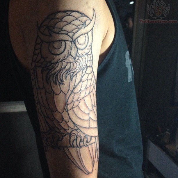 Black Outline Owl Tattoo On Right Half Sleeve
