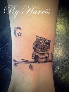 Classic Black Ink Small Owl Tattoo Design For Leg