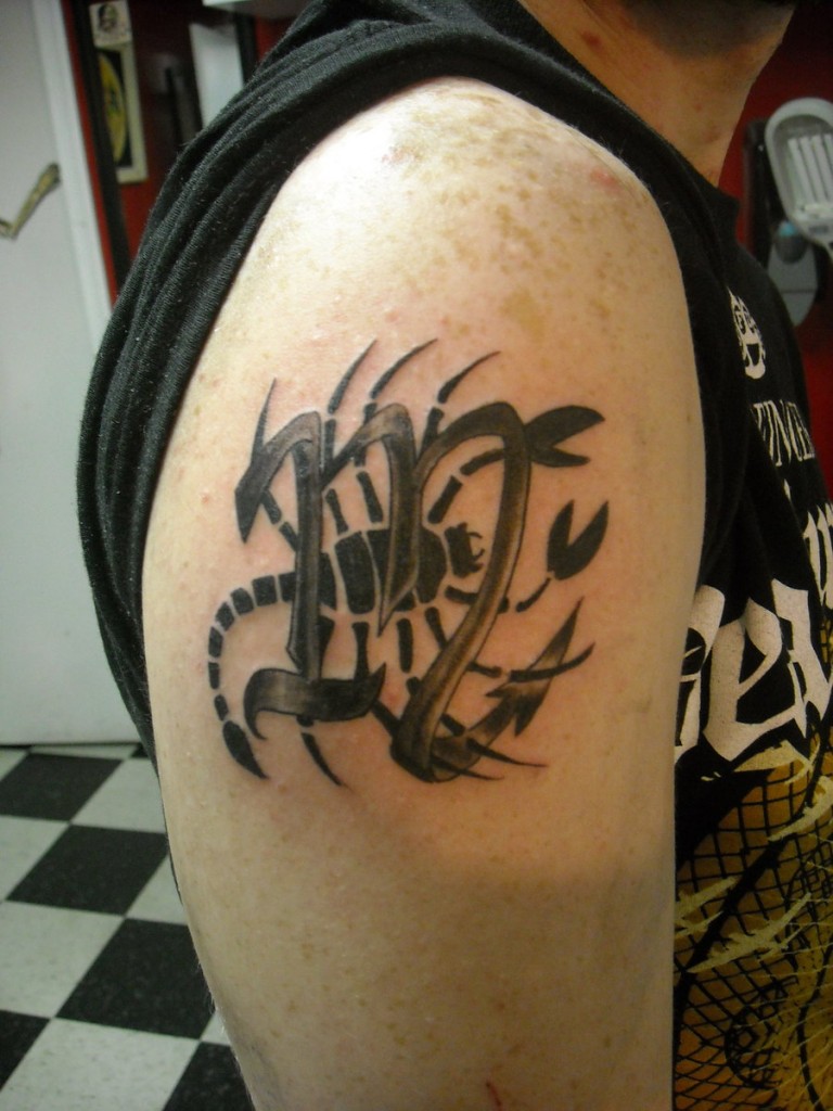 Cool Black Ink Scorpio Zodiac Sign Tattoo On Man Right Shoulder