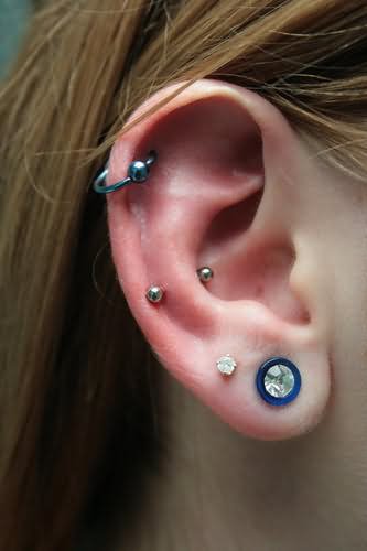 Dual Lobes And Snug Piercing For Girls
