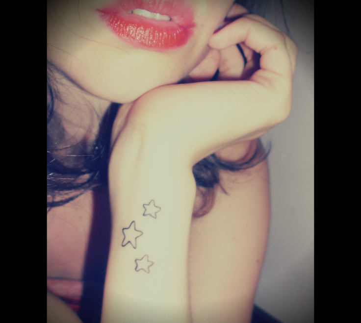Outline Stars Tattoos On Left Wrist