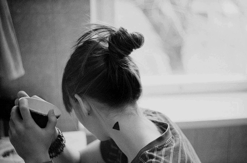 Silhouette Triangle Tattoo On Girl Side Neck