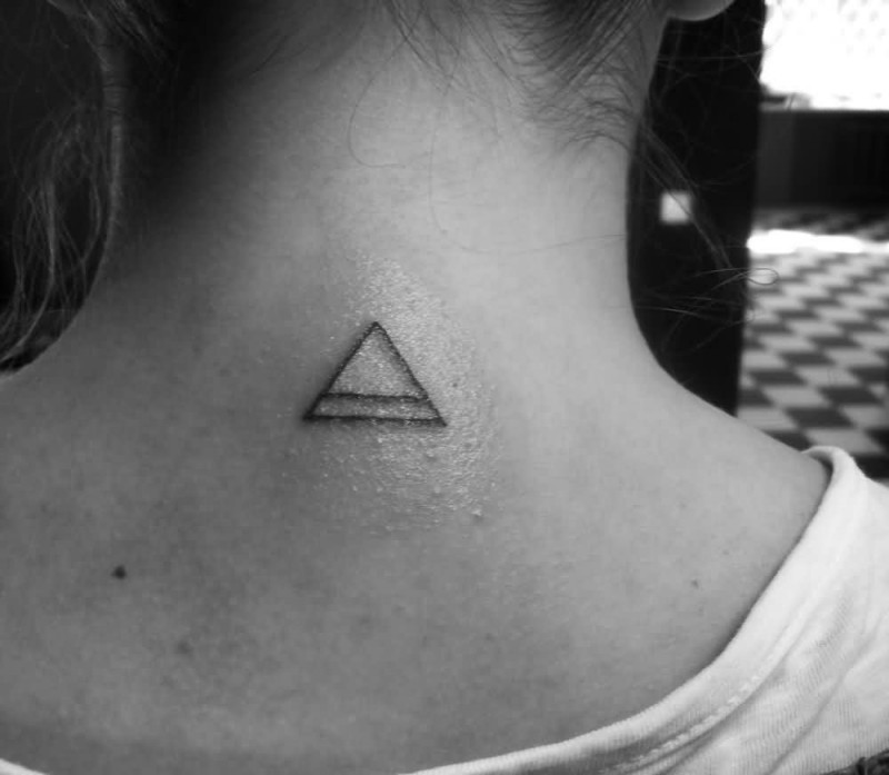 Simple Black Outline Triangle Tattoo On Back Neck