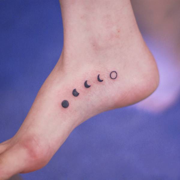8+ Phases of The Moon Tattoos On Foot