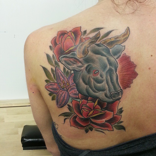 Traditional Taurus Zodiac Sign With Flowers Tattoo On Left Back Shoulder