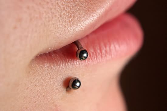 Amazing Circular Barbell Lip Piercing