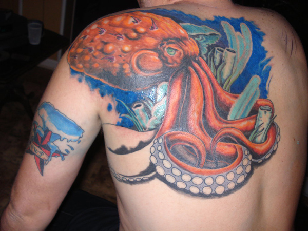 Awesome Japanese Octopus Tattoo On Man Left Back Shoulder