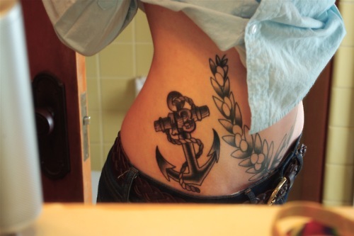 Black Ink Anchor With Rope Tattoo On Right Hip By Eldahdrew