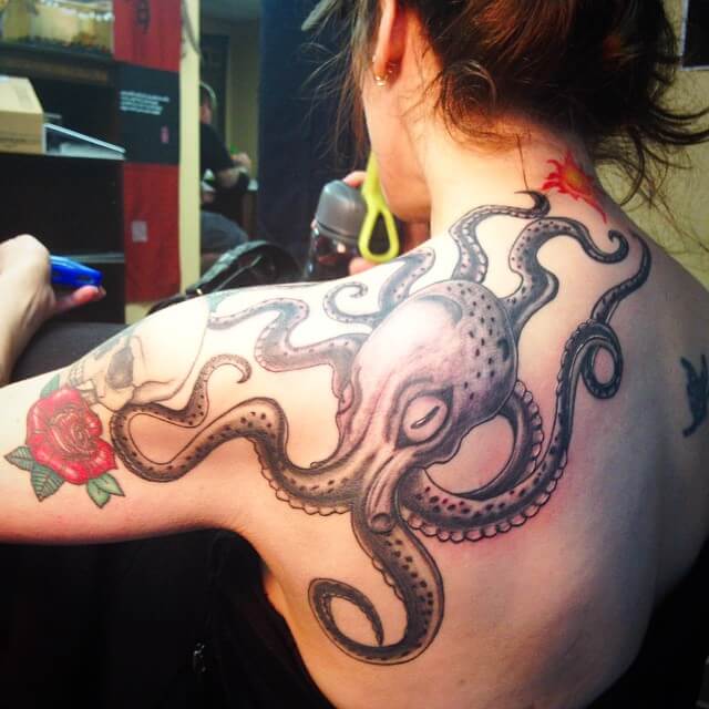 Black Ink Japanese Octopus Tattoo On Left Back Shoulder