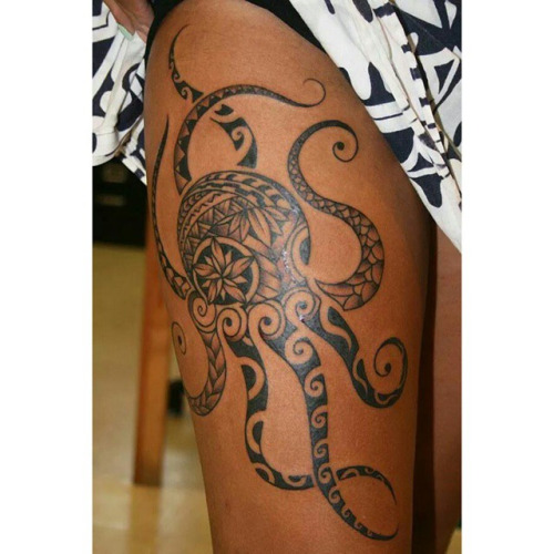 Black Ink Tribal Octopus Tattoo On Girl Right Thigh