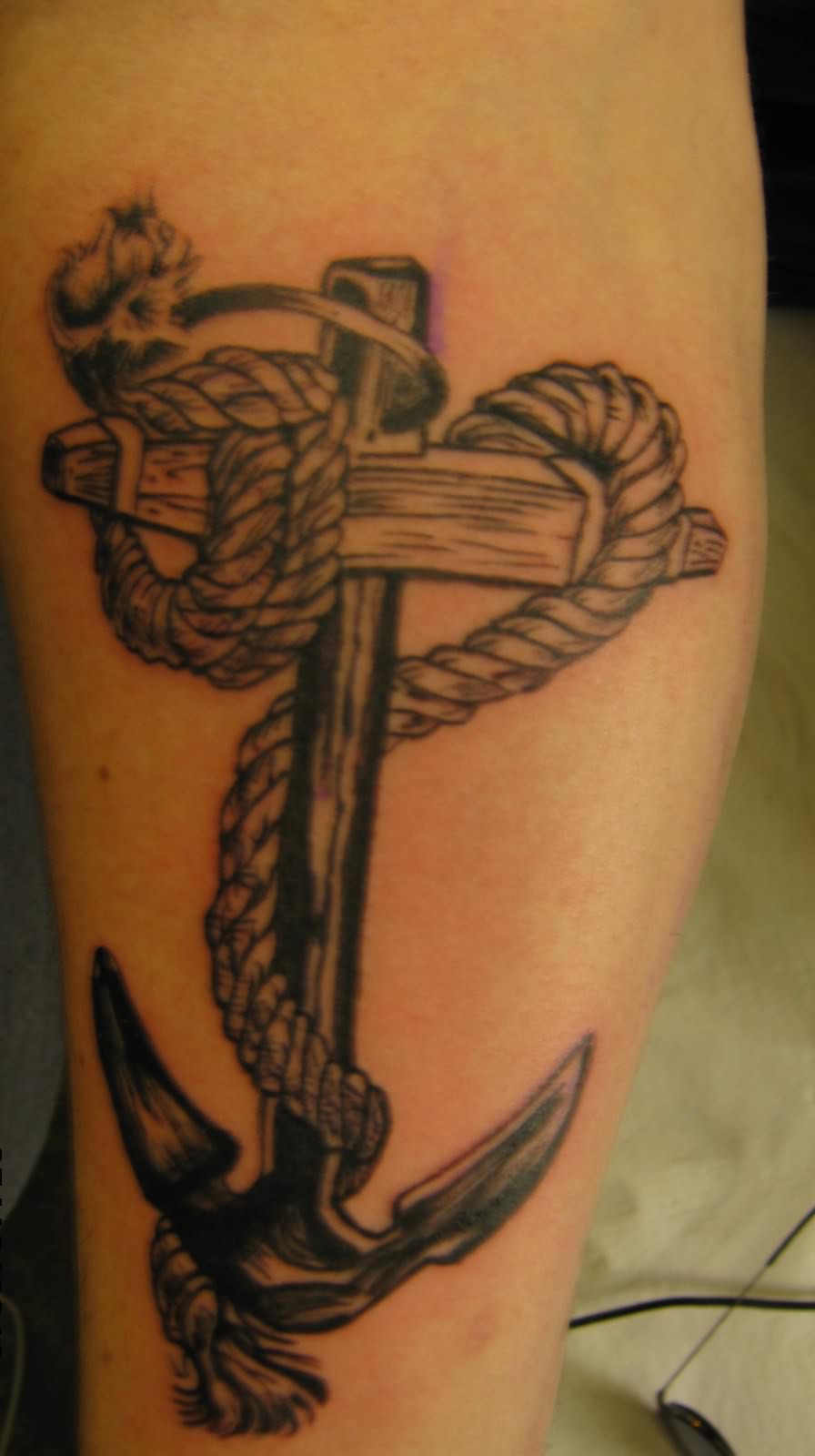 Classic Anchor Cross Tattoo Design For Sleeve