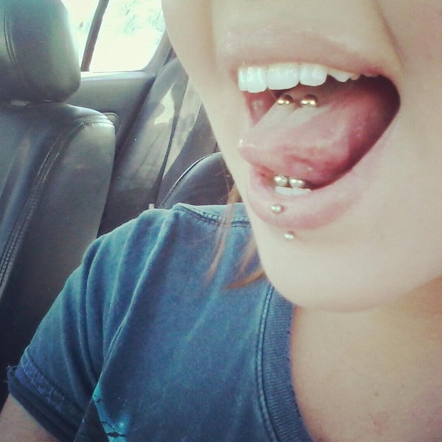 Labret And Venom Piercing With Barbells