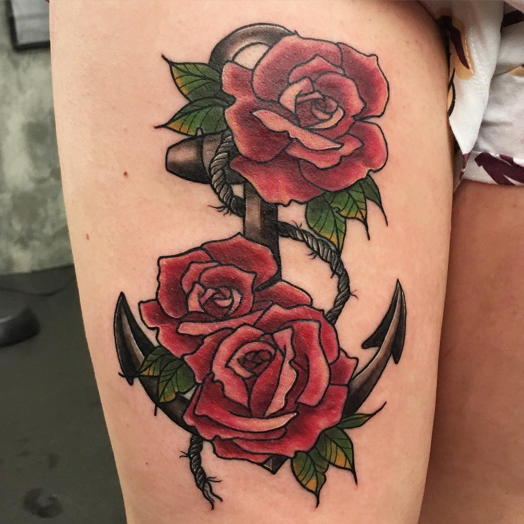 Latest Anchor With Roses Tattoo On Girl Right Thigh