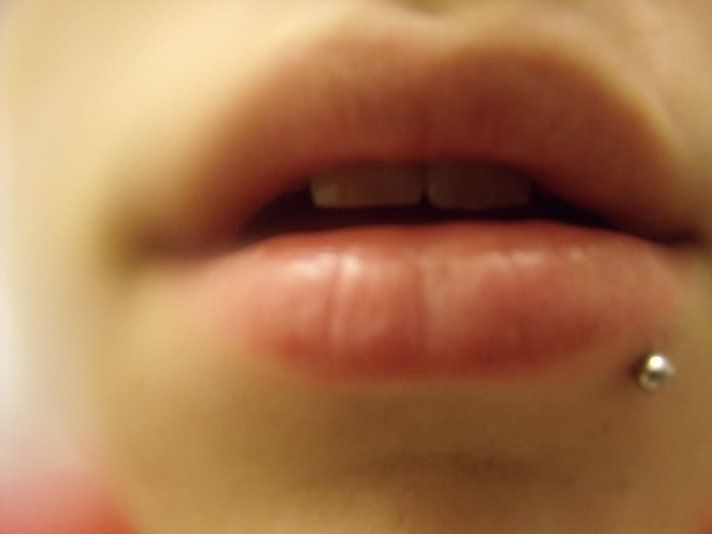 Nice Lips Piercing