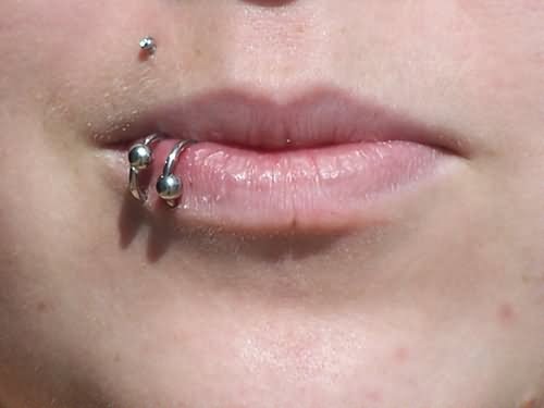 Right Monroe And Dual Lips Piercing