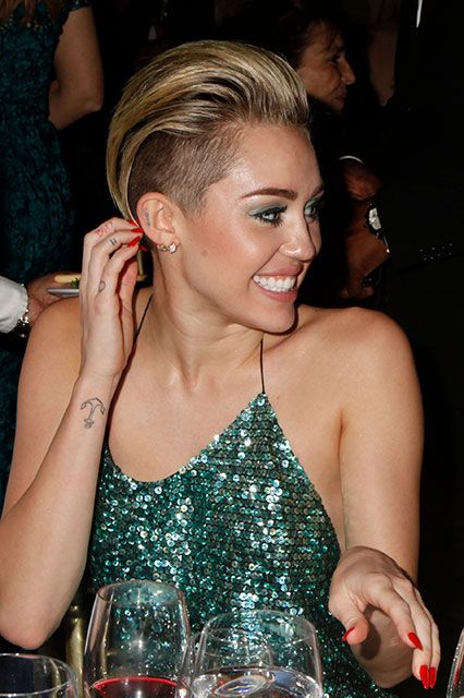 Simple Anchor Tattoo On Miley Cyrus Right Side Wrist