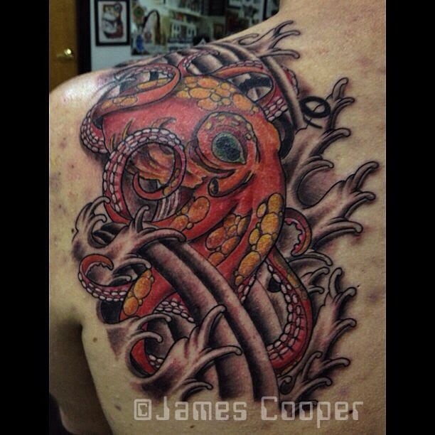 Traditional Japanese Octopus Tattoo On Man Left Back Shoulder
