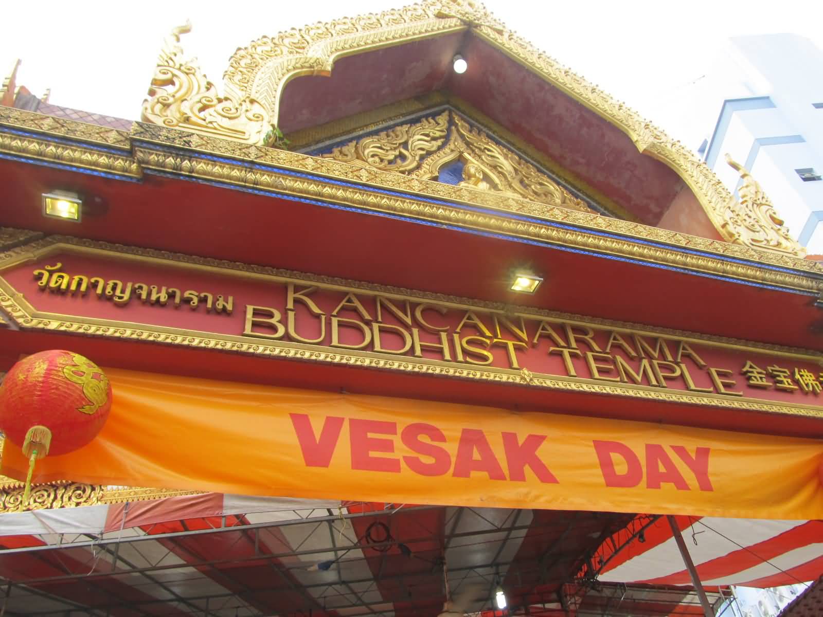 Vesak Day Celebration At Kancanarama Buddhist Temple