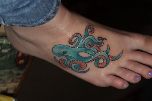 Attractive Octopus Tattoo On Right Foot