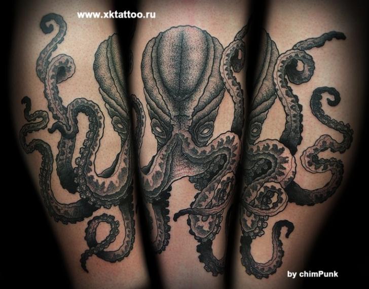 Black Ink Octopus Tattoo Design For Leg Calf