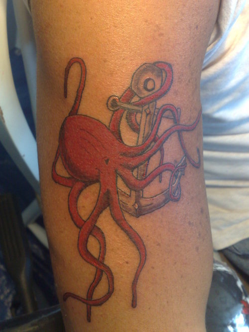 Classic Octopus With Anchor Tattoo On Right Half Sleeve