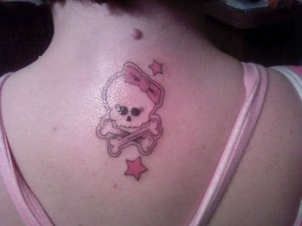 Cute Pirate Skull With Crossbone And Star Tattoo On Upper Back
