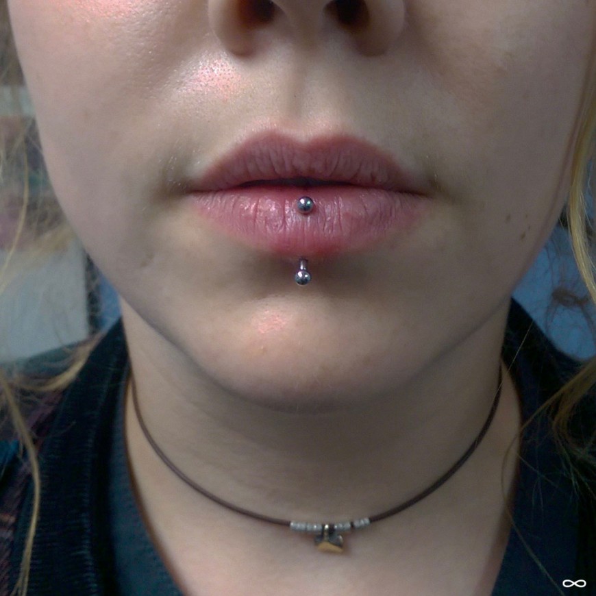 Nice Silver Barbell Labret Piercing Picture For Girls