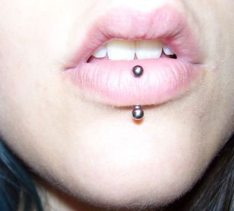 Nice Silver Barbell Labret Piercing Pictures