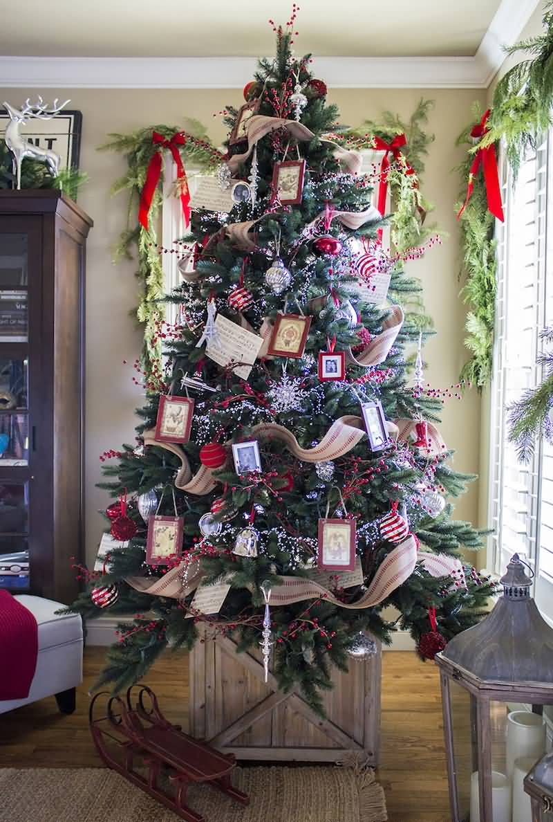 Amazing Christmas Tree Decoration Ideas