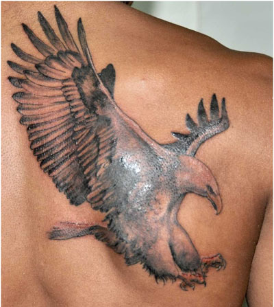 Awesome Black Ink Flying Eagle Tattoo On Right Back Shoulder