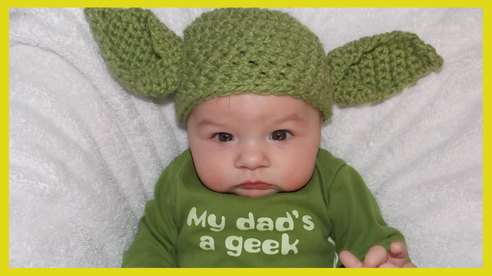 Baby Wearing Yoda Dress Funny Picture
