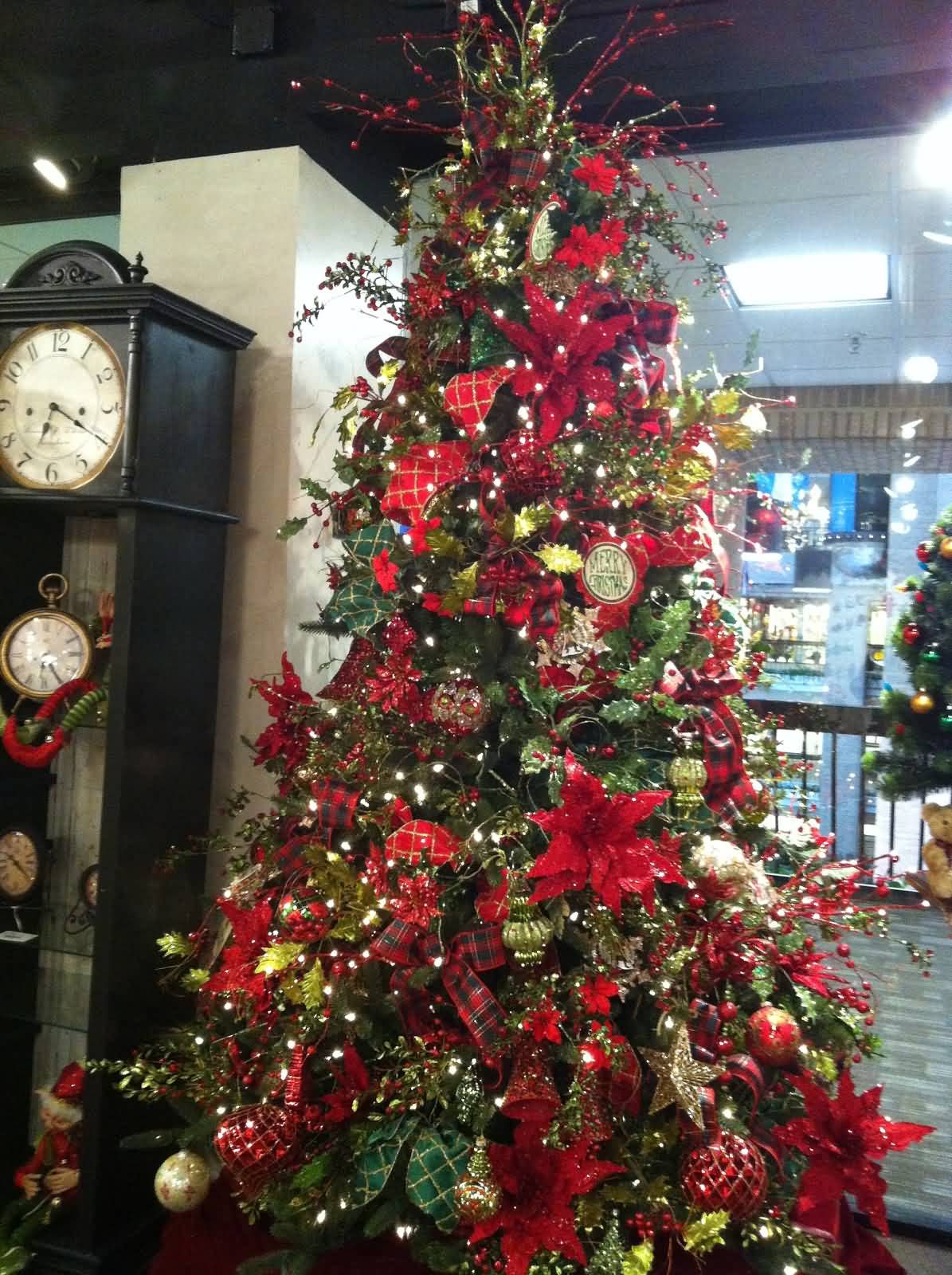 Beautiful Christmas Tree Decoration Ideas