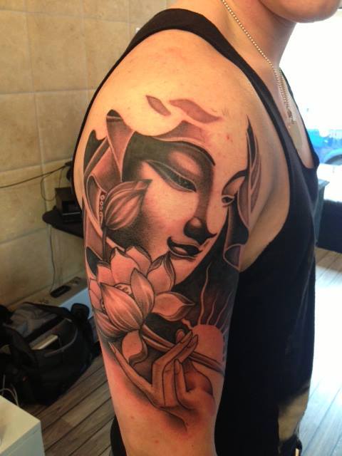 22+ Lotus Tattoos On Upper Arm