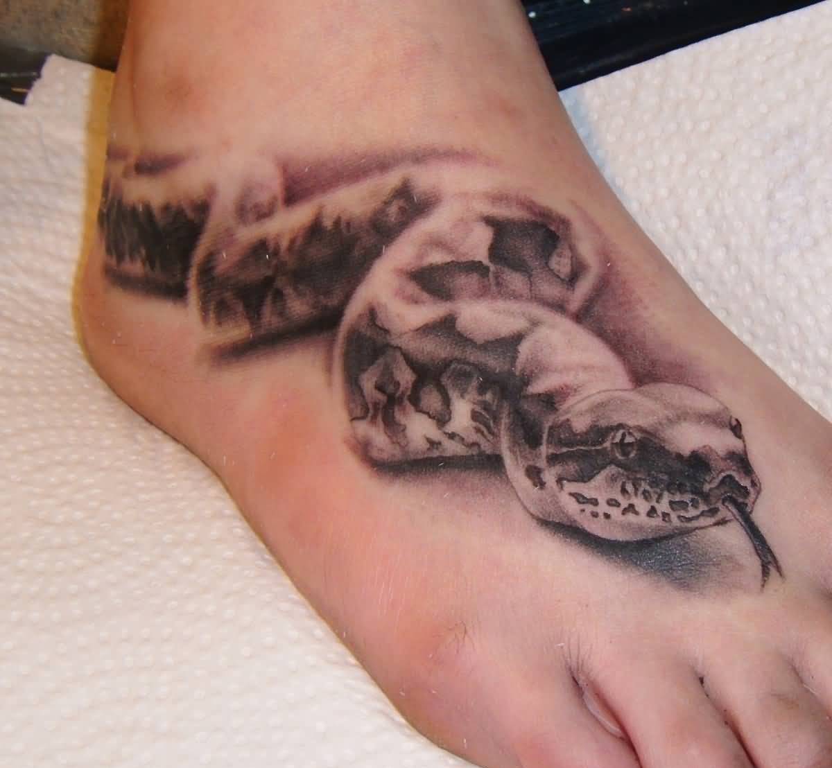 Black And Grey Realistic Snake Tattoo On Right Foot