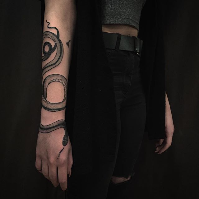 Black And Grey Snake Tattoo On Right Arm