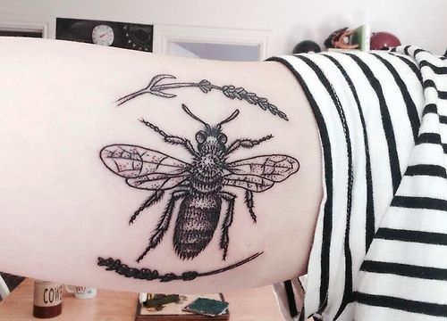 Black Ink Traditional Bumblebee Tattoo On Right Bicep By Luci