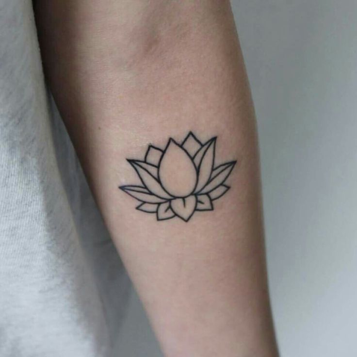 Black Outline Henna Lotus Tattoo On Forearm