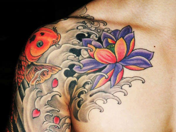 Colorful Lotus With Koi Fish Tattoo On Right Shoulder