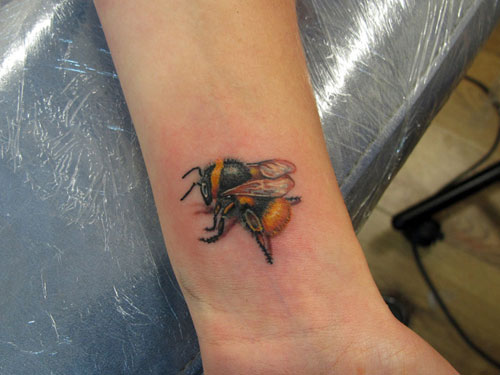 Cool 3D Bumblebee Tattoo Design For Wrist