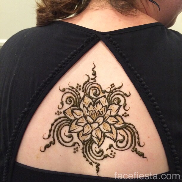 Cool Henna Lotus Flower Tattoo On Girl Upper Back