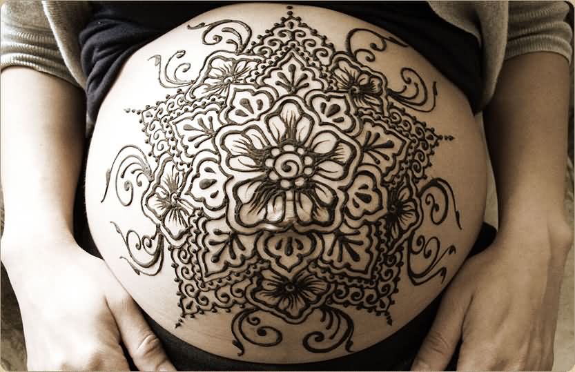Cool Henna Lotus Flower Tattoo On Pregnant Belly