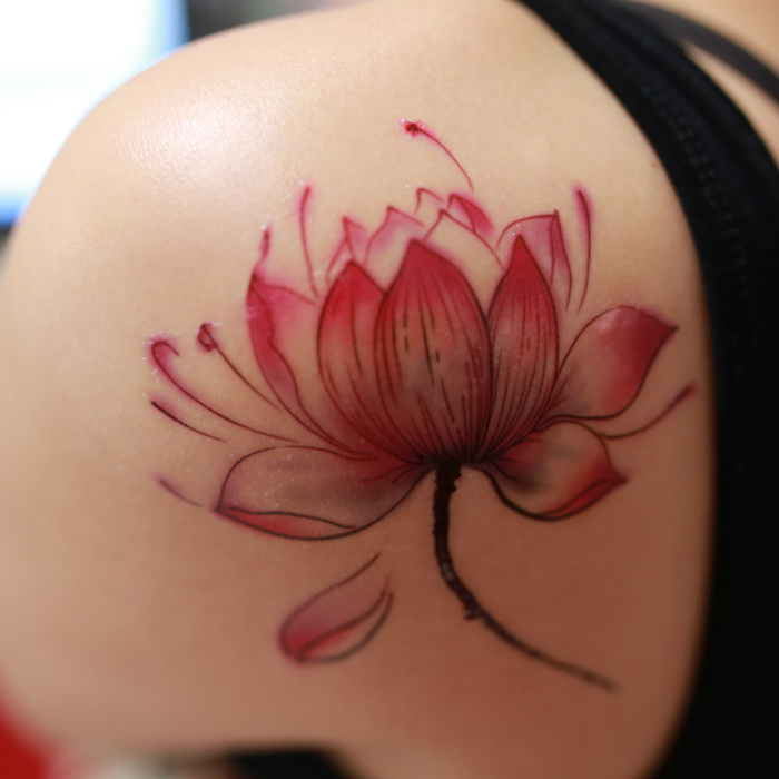 Cool Lotus Tattoo On Left Back Shoulder