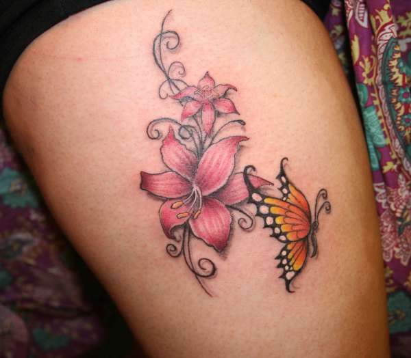 Cool Pink Ink Lily Flowers With Flying Butterfly Tattoo On Right Thigh