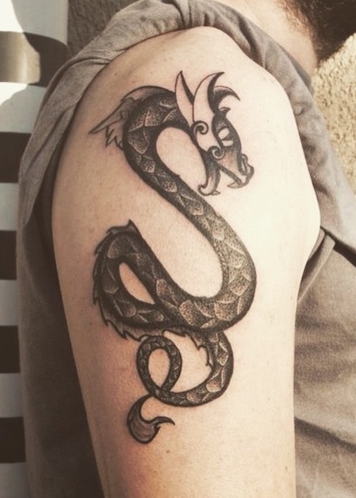 Dragon Tattoo On Man Right Shoulder