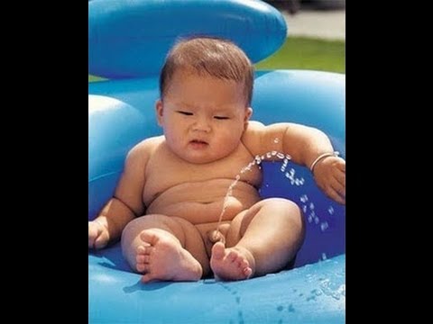 Funny Baby Peeing Picture